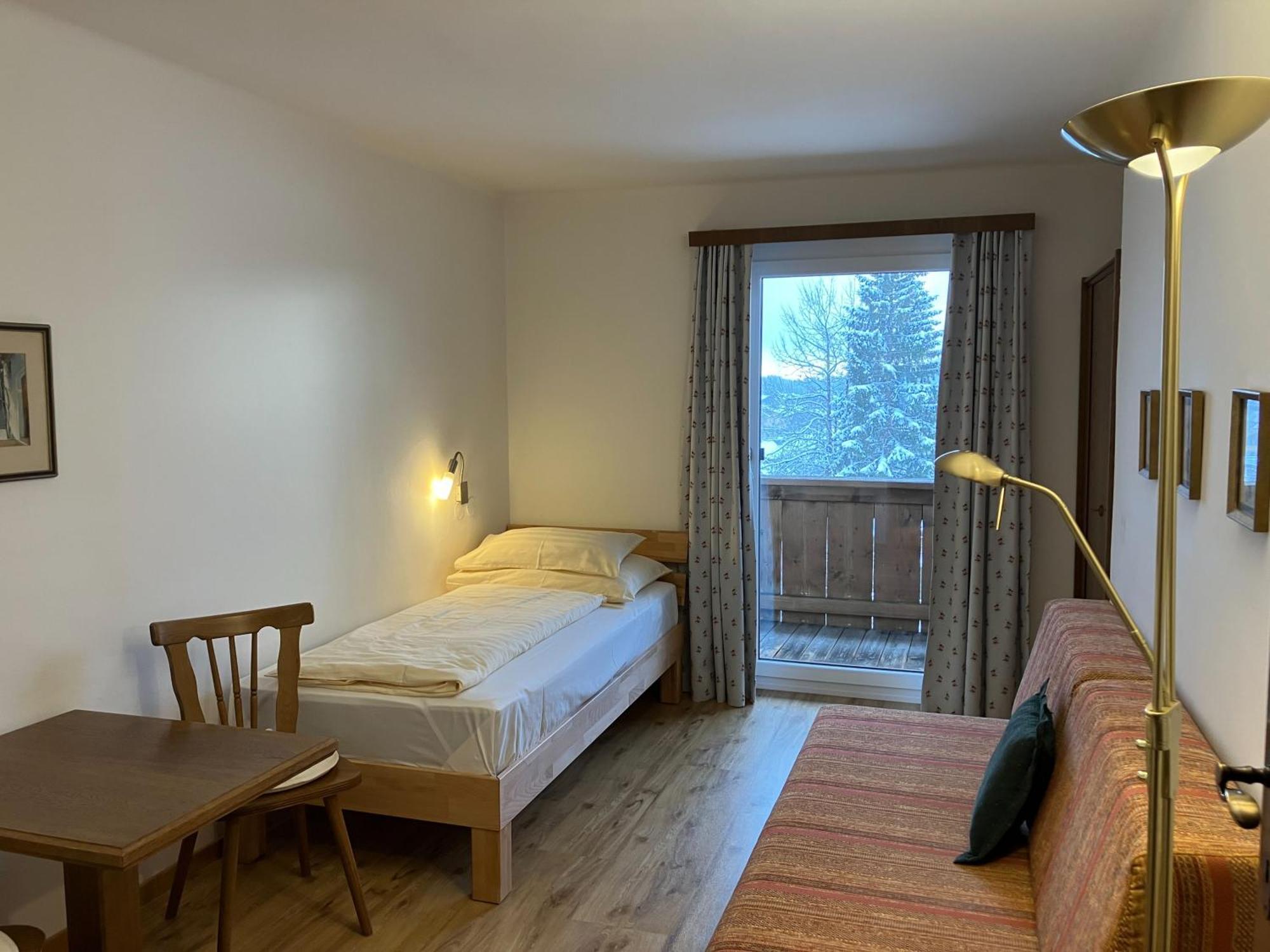 Landhaus Frenes Apartments ゼーフェルト・イン・チロル エクステリア 写真