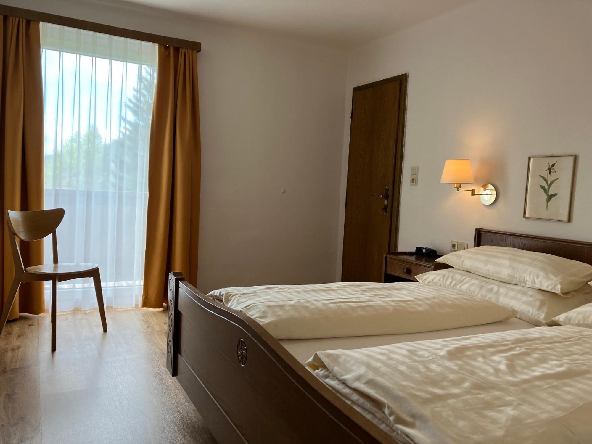 Landhaus Frenes Apartments ゼーフェルト・イン・チロル エクステリア 写真